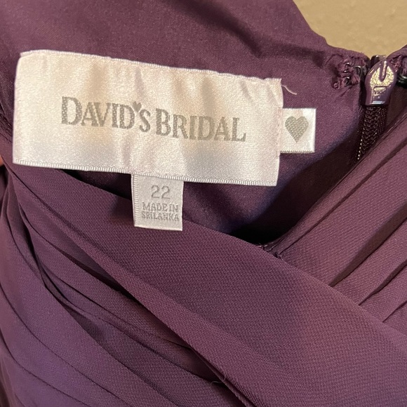 David's Bridal | Dresses | Davids Bridal Purple Criss Cross Bodice Knee ...